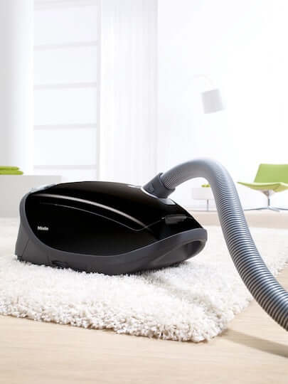 Miele Complete C3 Kona PowerLine - SGFE0 Canister Vacuum, Obsidian Black - Suvio
