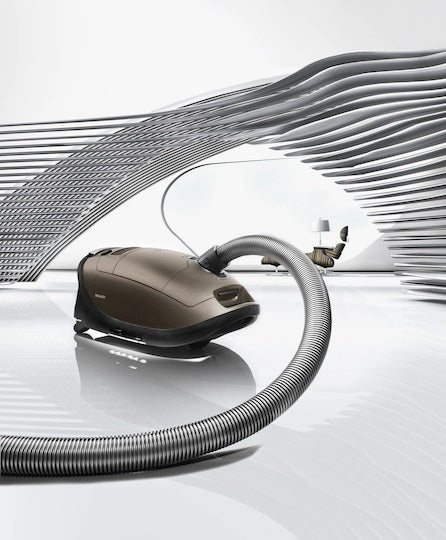 Complete C3 Brilliant PowerLine - SGPE0 Canister Vacuum, Bronze Pearl - Suvio