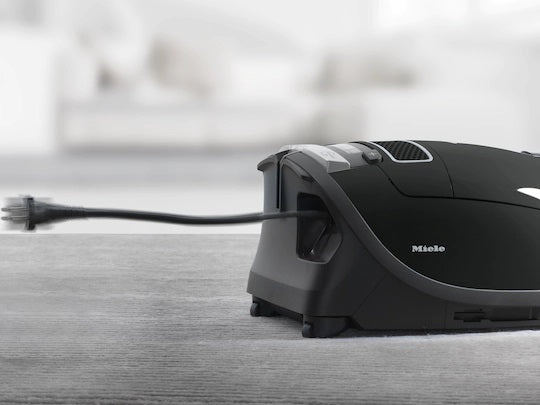 Miele Complete C3 Kona PowerLine - SGFE0 Canister Vacuum, Obsidian Black - Suvio